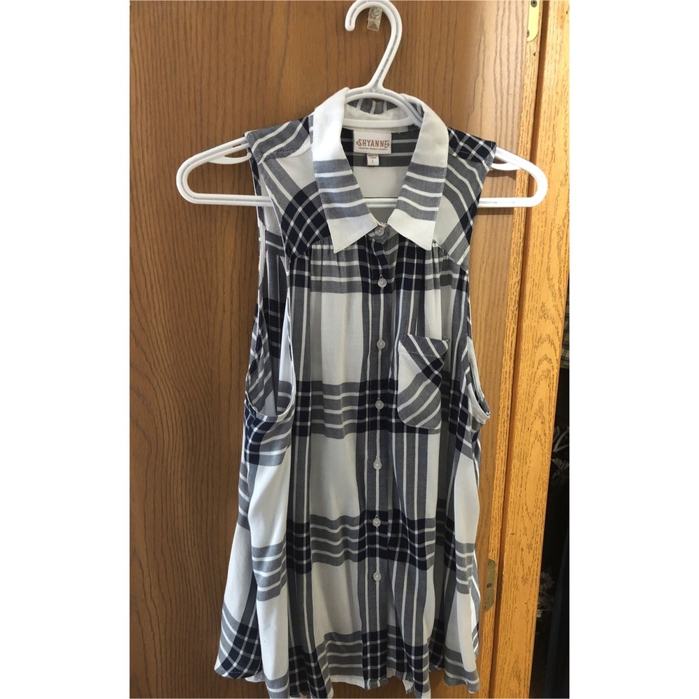 2 for $15 Shyanne Button down shirt